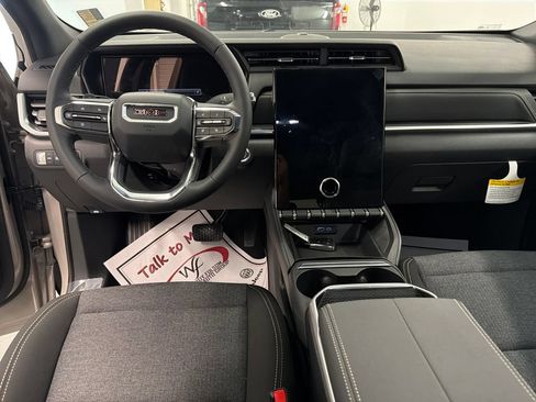 New 2026 GMC Terrain Elevation FWD image 14