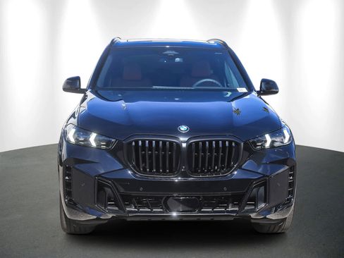 New 2026 BMW X5 xDrive40i w/ M Sport Package image 2