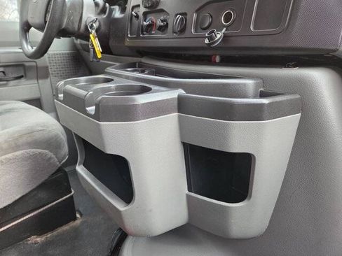 Used 2018 Ford E-350 and Econoline 350 Super Duty w/ Power Windows & Locks Group RWD image 39