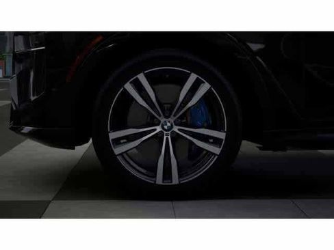 New 2026 BMW X7 M60i AWD/4WD image 7