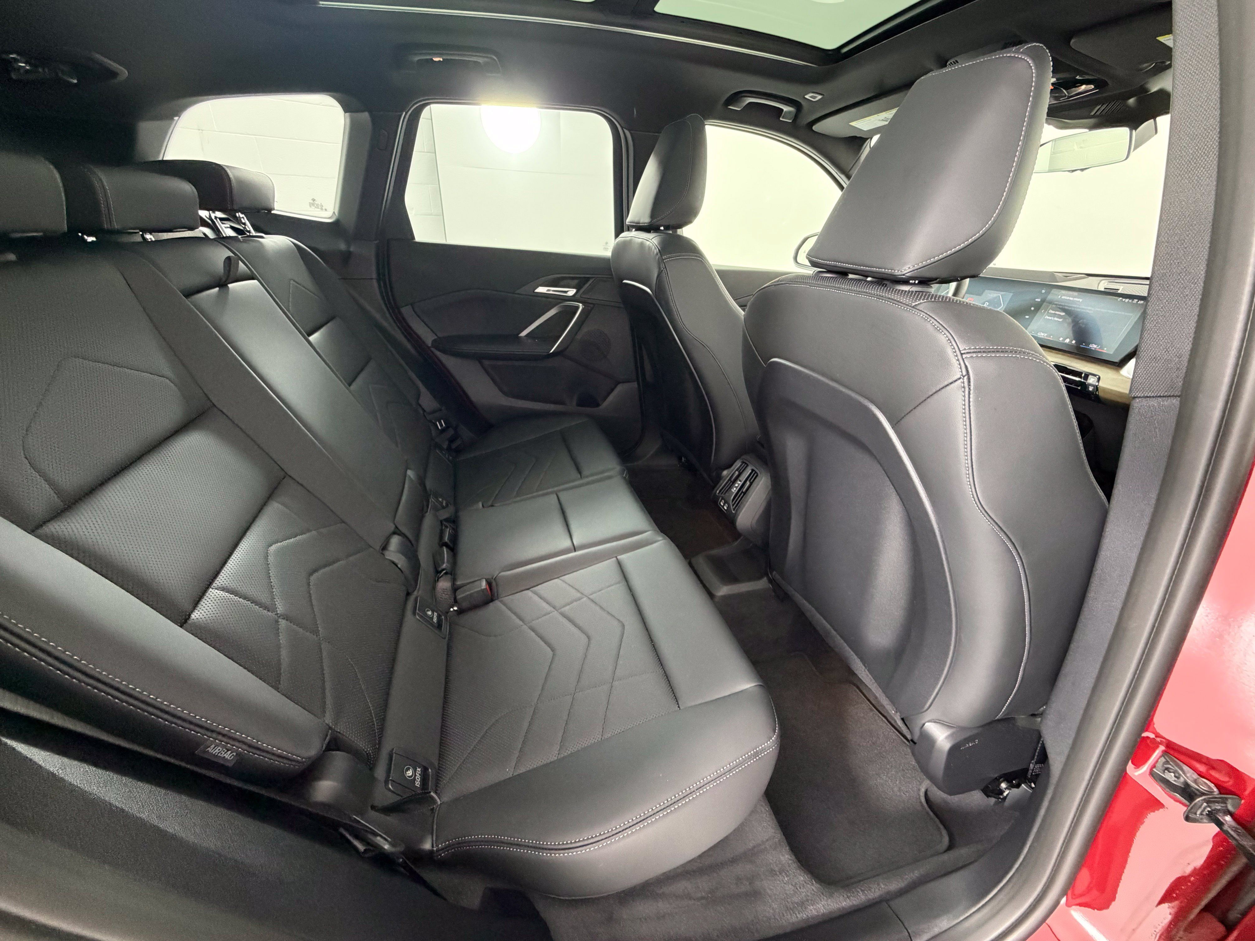Used 2026 BMW X1 xDrive28i AWD/4WD image 35