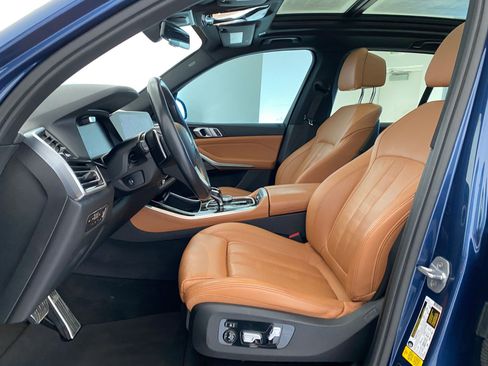 Used 2019 BMW X5 xDrive40i w/ Premium Package image 4