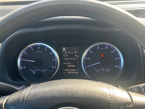 Used 2019 Toyota Highlander LE image 16