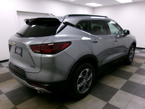 Certified 2024 Chevrolet Blazer LT w/ Convenience Package image 13