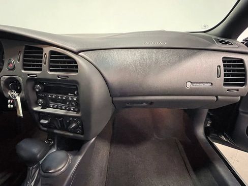 Used 2001 Chevrolet Monte Carlo SS w/ High Sport Appearance Pkg FWD image 75