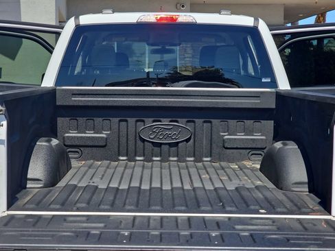 Used 2022 Ford F150 XLT w/ Trailer Tow Package AWD/4WD image 13