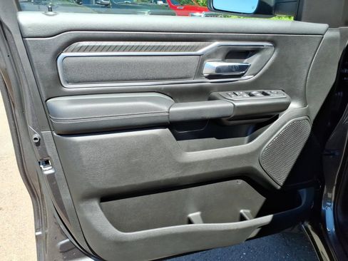 New 2026 RAM 1500 4x4 Crew Cab image 10