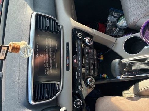 Used 2022 Kia Sportage EX w/ EX Technology Package image 7