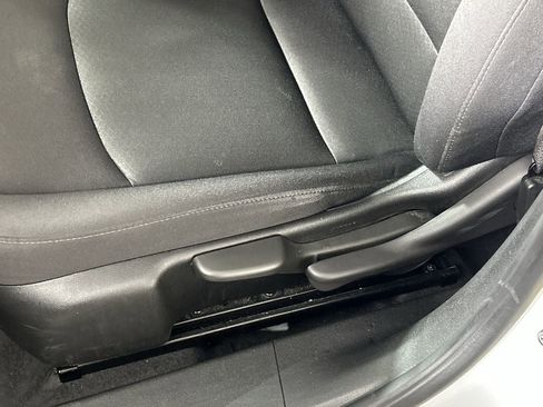 Used 2024 Chevrolet Malibu LS image 19