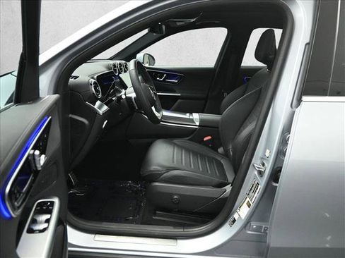 Certified 2026 Mercedes-Benz GLC 300 4MATIC image 9
