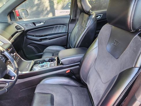 Used 2019 Ford Edge ST w/ Equipment Group 401A image 28