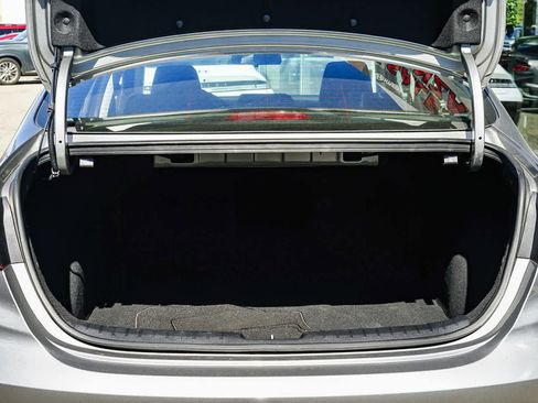 Used 2022 Kia Forte LXS image 27