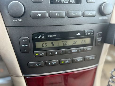 Used 2002 Lexus ES 330 FWD image 16