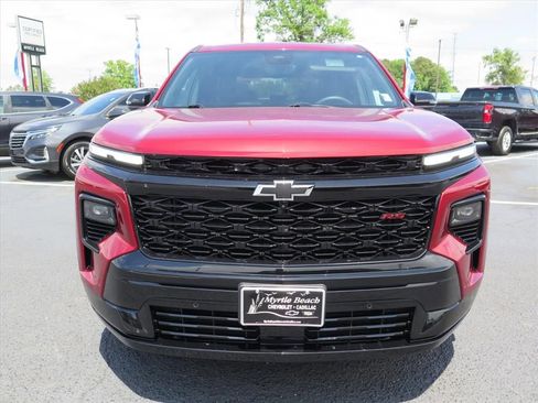 Used 2024 Chevrolet Traverse RS AWD/4WD image 9