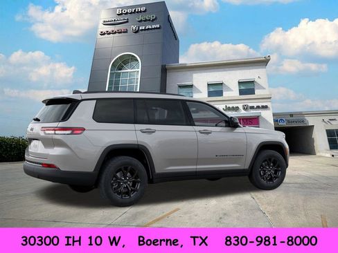 New 2025 Jeep Grand Cherokee L Altitude RWD image 4