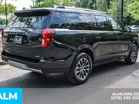Used 2025 Ford Expedition Max Platinum AWD/4WD image 6