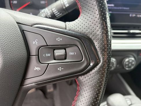 Used 2024 Chevrolet Trax RS image 8