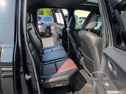 Used 2025 Honda Ridgeline Black Edition image 44