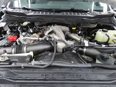 Used 2026 Ford F350 Lariat AWD/4WD image 38