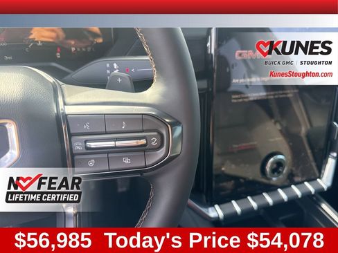 New 2026 GMC Acadia AT4 w/ Luxury Package image 22