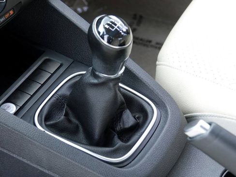 Used 2014 Volkswagen Jetta TDI FWD image 6