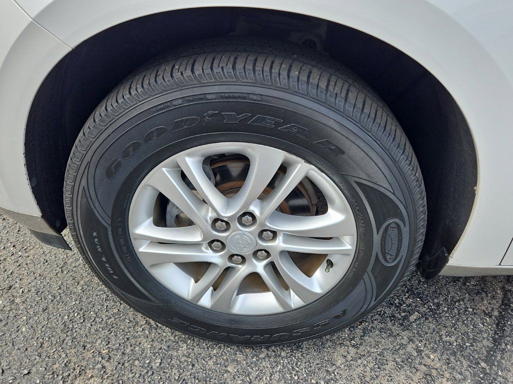 Used 2019 Buick Enclave Essence FWD image 33