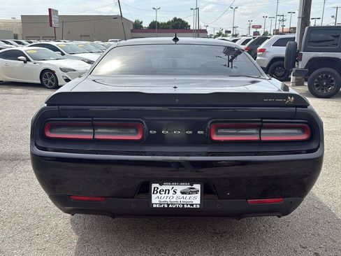 Used 2020 Dodge Challenger R/T Scat Pack w/ Driver Convenience Group RWD image 7