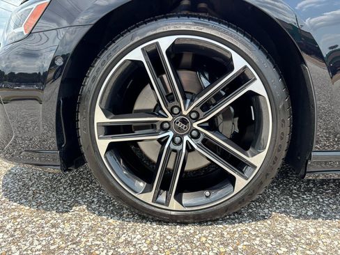Used 2025 Audi A8 L 3.0T AWD/4WD image 39