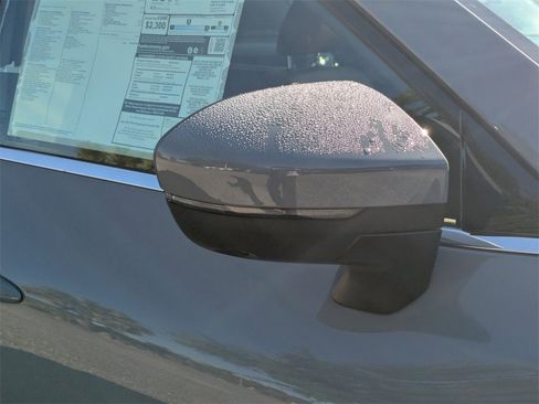 New 2025 Nissan Pathfinder Platinum w/ Cargo Package image 10