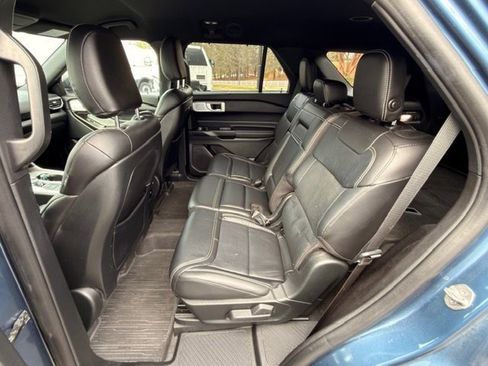 Used 2020 Ford Explorer ST w/ Premium Technology Package image 7