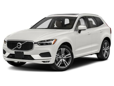 Used 2021 Volvo XC60 T5 Momentum w/ Protection Package image 1