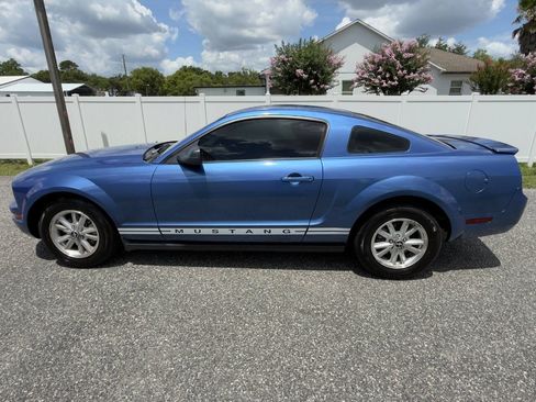 Used 2007 Ford Mustang Premium RWD image 8