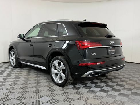 Used 2023 Audi Q5 2.0T Premium Plus w/ Premium Plus Package image 3