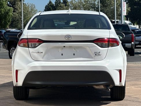 New 2026 Toyota Corolla XLE image 5