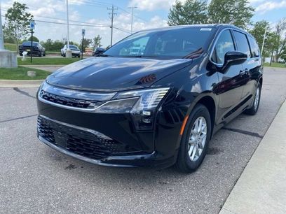 New 2027 Chrysler Pacifica Select