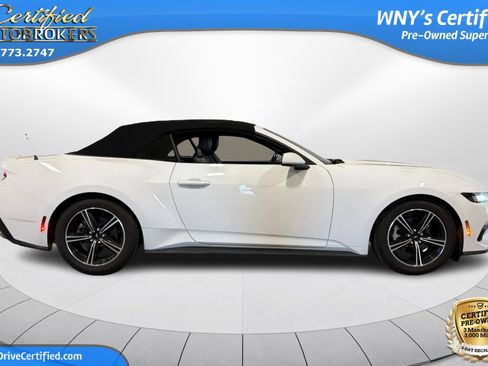 Used 2024 Ford Mustang Premium RWD image 4