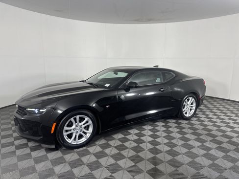 Used 2019 Chevrolet Camaro LS image 8