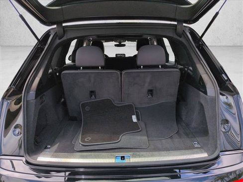 Used 2019 Audi Q7 3.0T Premium Plus w/ Premium Plus Package AWD/4WD image 6