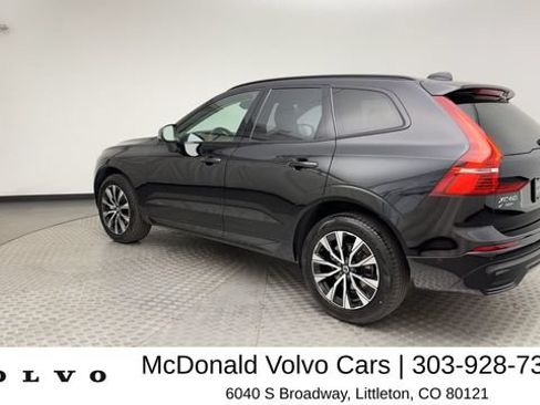 Certified 2025 Volvo XC60 B5 Plus AWD/4WD image 4