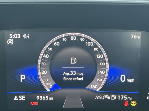 Used 2025 Volkswagen Taos SE AWD/4WD image 25