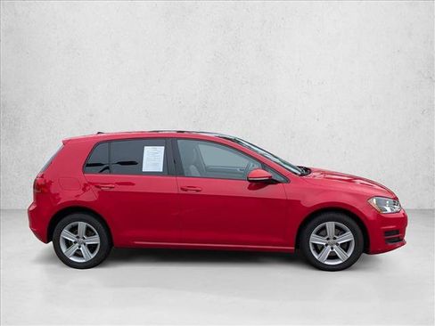 Used 2017 Volkswagen Golf Wolfsburg Edition image 4