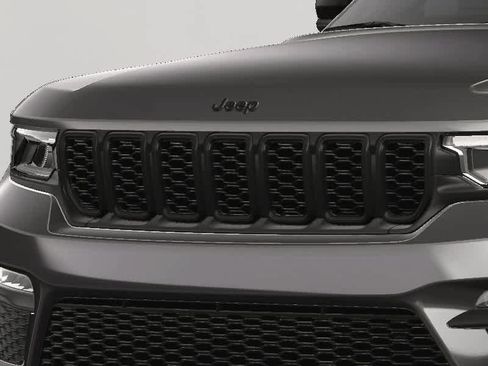 New 2025 Jeep Grand Cherokee Limited w/ Black Appearance Package image 14