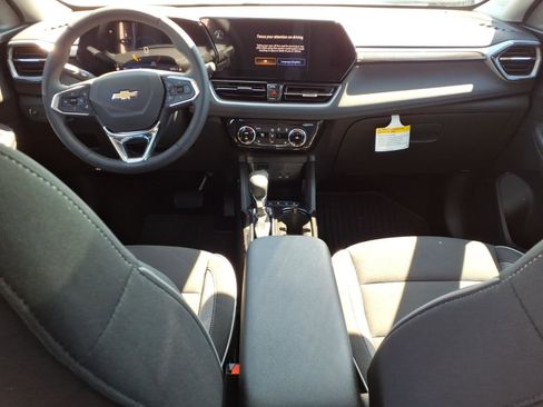 Used 2021 Kia Soul LX image 12