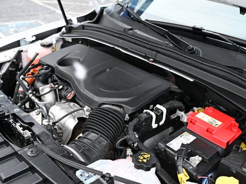 Used 2024 Alfa Romeo Tonale Veloce w/ Active Assist Package image 43