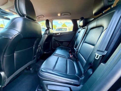 Used 2020 Ford Escape SEL AWD/4WD image 16