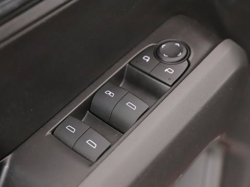 Used 2024 Chevrolet Colorado LT w/ LT Convenience Package II image 19