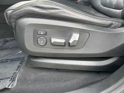 Used 2023 BMW X5 sDrive40i w/ Parking Assistance Package image 16