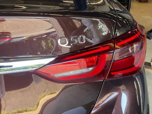 Used 2018 INFINITI Q50 Luxe w/ Essential Package (3.0T Luxe) AWD/4WD image 26