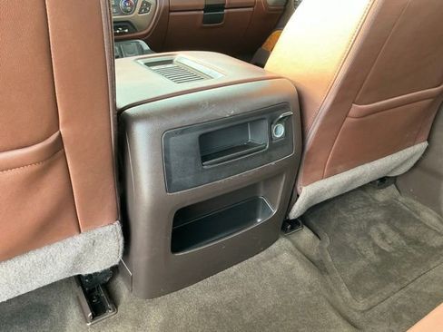 Used 2016 Chevrolet Silverado 2500 High Country w/ Duramax Plus Package image 37