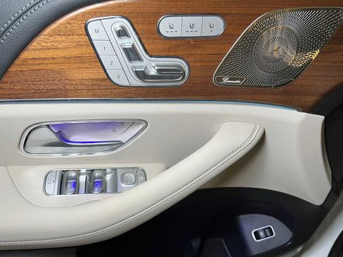 New 2025 Mercedes-Benz GLS 580 4MATIC image 20